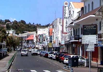 Mart1404.jpg (23211 bytes)