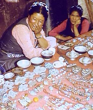 lha141.jpg (34518 bytes)