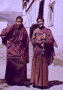 lha166.jpg (15845 bytes)