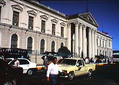 sal84.jpg (28833 bytes)